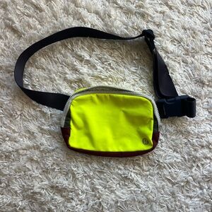 Lululemon belt bag
